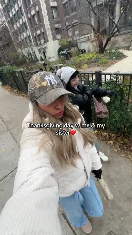 Hope you had the best thanksgiving no matter what it looks like! Holidays can be hard and i hope you know your not alone if you dont have the best family situations. Making the best of it every year and still grateful regardless. Love you guys❤️ 