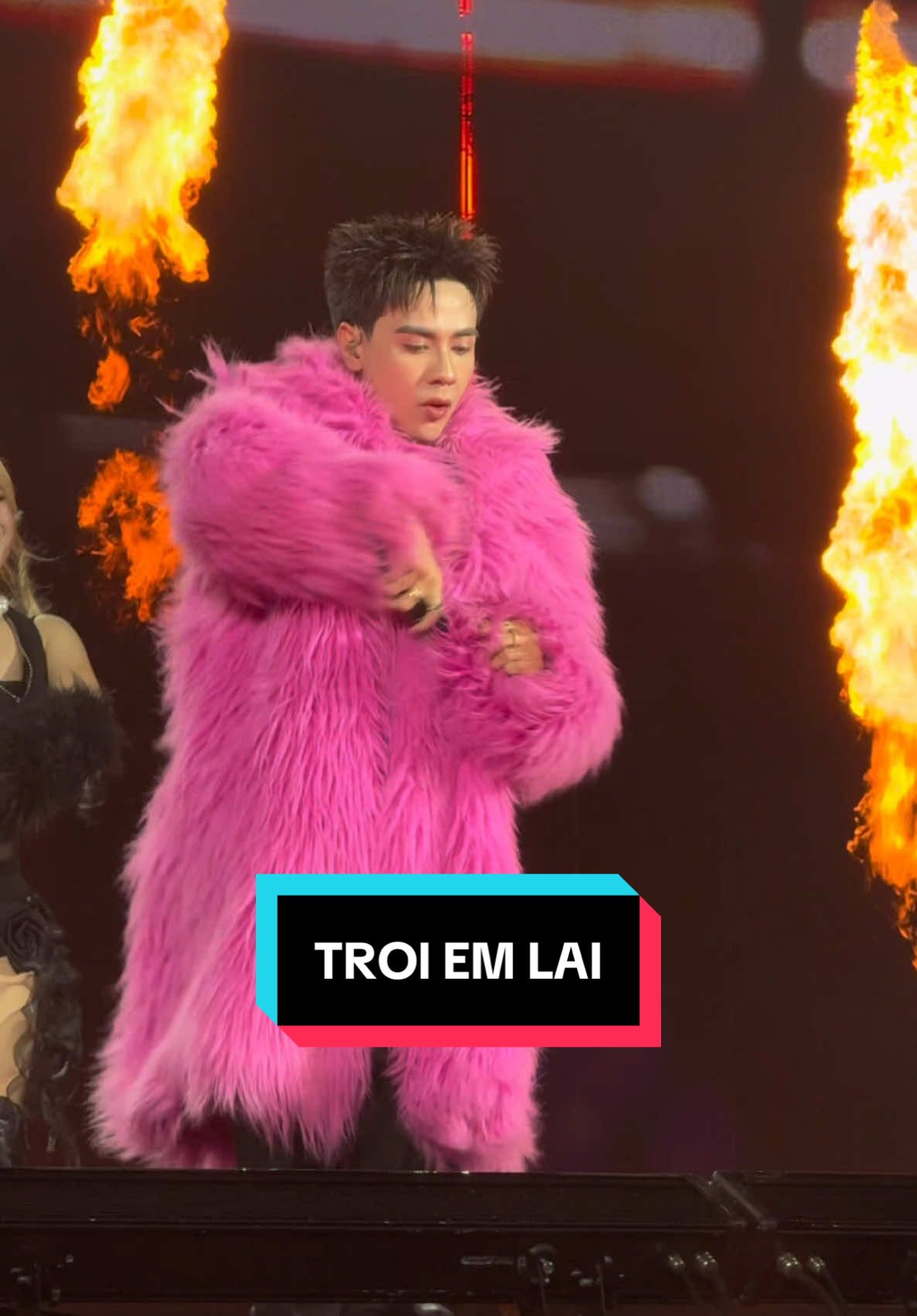 Vũ điệu tạo lửa ^^ vẫn trông rất đáng iu#GENfest2024 #QUANGHUNGMASTERD #MUZIK #TROIEMLAI@Quang Hùng MasterD 