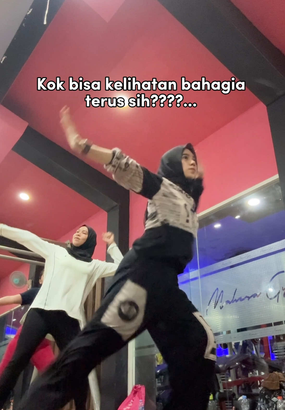 Untuk semua member zumba pantangannya adalah dilarang sedih yaa gais ya 🤭❤️ #fyp #outfitideas #outfitinspiration #olahraga #quotes #quotesoftheday #zumba #zumba #fypシ 