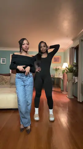 Me and my mom 🥰💋#views #xybca #blowthisup #foryoupage ##trending##dance