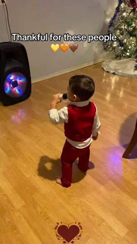 #creatorsearchinsights #thankfulforthesepeople 🫶#fallportablewirelesskaraoke ##karaoketiktok #karaokenight #karaokemachine #karaokevibes #tiktokshopblackfriday 