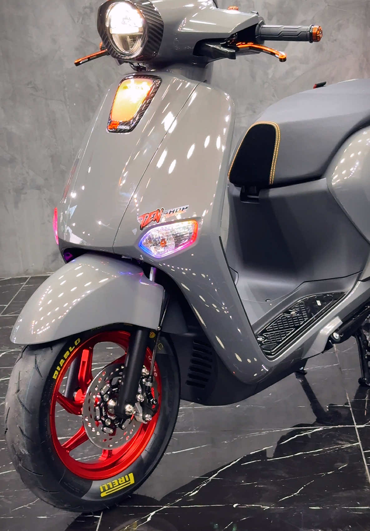 จีโน่หล่ออีกแล้ว🔥 #สจแคราย #tenshop #jrcarbon #ออกรถมือ1พร้อมจัดสภาพ #จีออโน่แต่งสวย #จีออโน่ #Giorno #รถForza350 #xmax300 