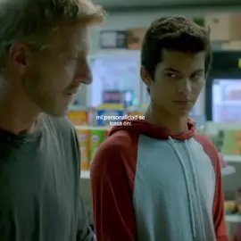 Jhonny es el mejor personaje 😼 #fyp #foryoupage #Viral #cobrakai #karate #jhonnylawrence 