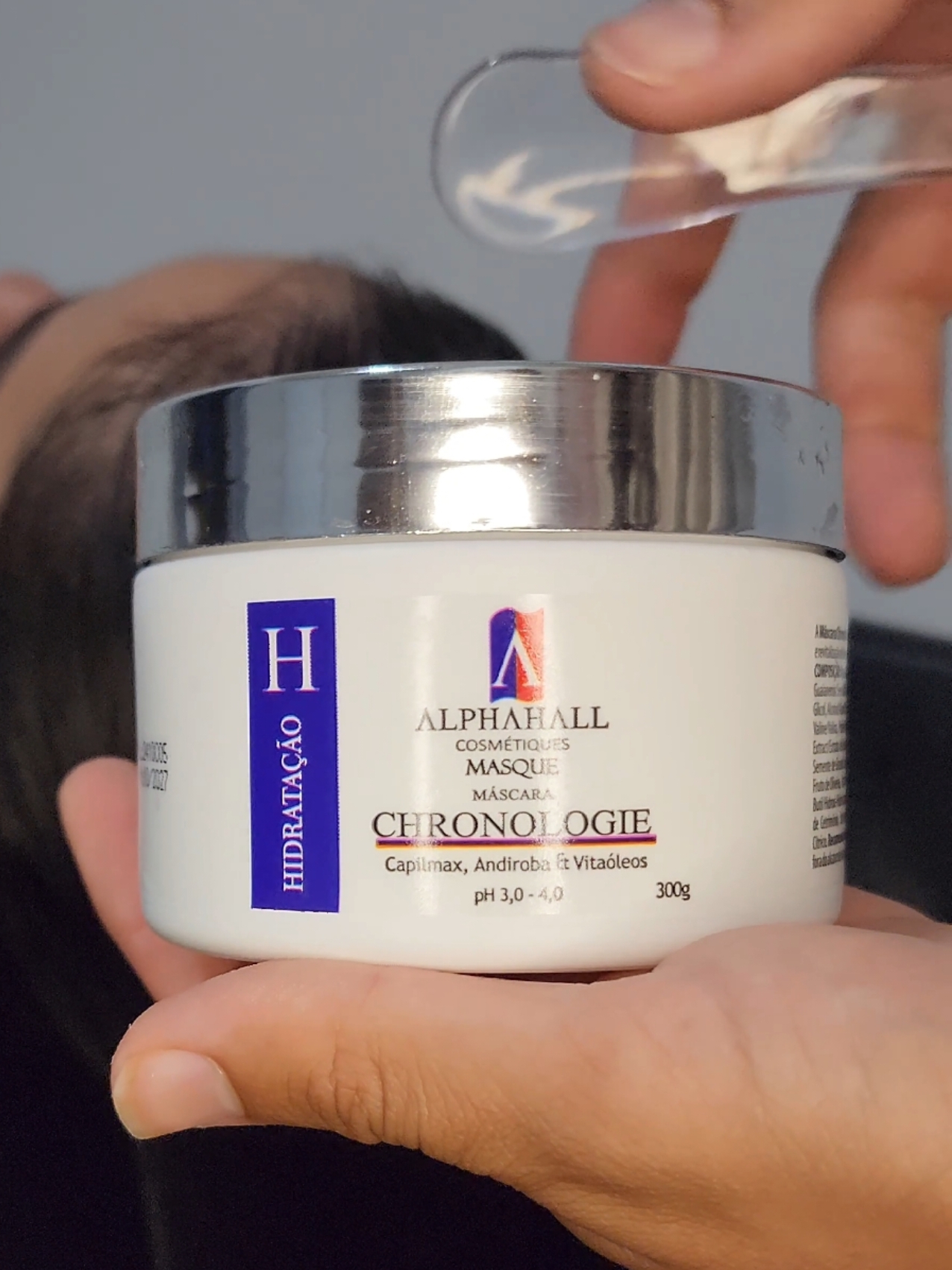 Testada e aprova a linha Chronologie da Alphahall.  A linha é indicada para qualquer tipo de cabelo e principalmente para pessoas que queiram iniciar um cronograma capilar completo e de bom custo benefício. @Alphahall Cosméticos  #beauty #shine #aprovado 