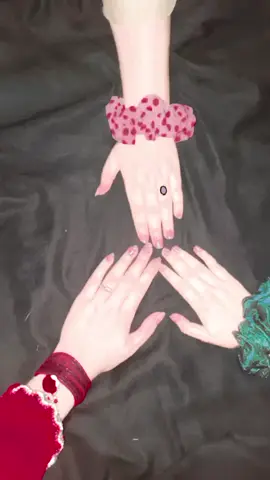 Friends goal #trending #hand #handvideo #viralvideo #foryou @🌺🫀Tom _ &_ jerry💐♥️😻 