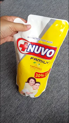 Diantara semua varian nuvo,yg kuning ini asli wanginya juara😍 #sabunmandi #sabunmandicair 