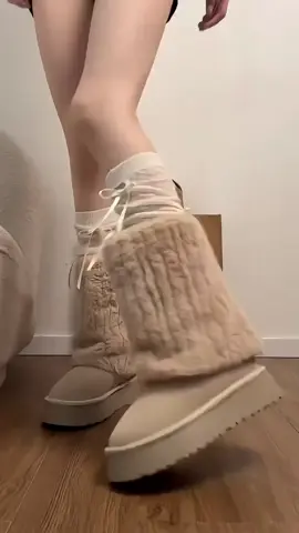 Giầy cao cổ có lông #giaydep #giaycaoconu  @Quatangbangai 