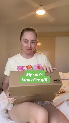 My son’s Christmas Eve gift🎄📖 @kmart australia #mumtok #christmasgift #christmasgifts #xmas #xmasgift 