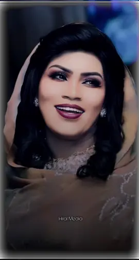 ابوك يا السمحة | إنصاف مدني 🫣‼️/ #tiktok #السودان #foryoupage #ترند #hilal_media #المصمم_هلال #capcut #اكسبلور #fouryou #سودانيز_تيك_توك #viral ##انصاف_مدني #CapCut 