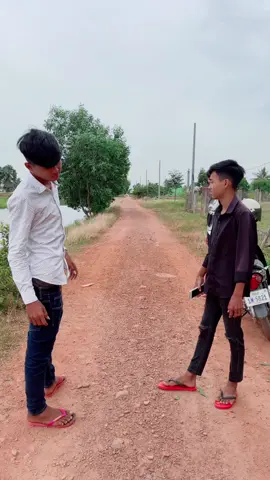 ច ខុស ហើយ ជ បានត្រូវ🤣#xzybca #24hours #fypシ #ដៃគូបង់ប្រាក់ #foryou #fyp #12345678910_vin #xcyzba 