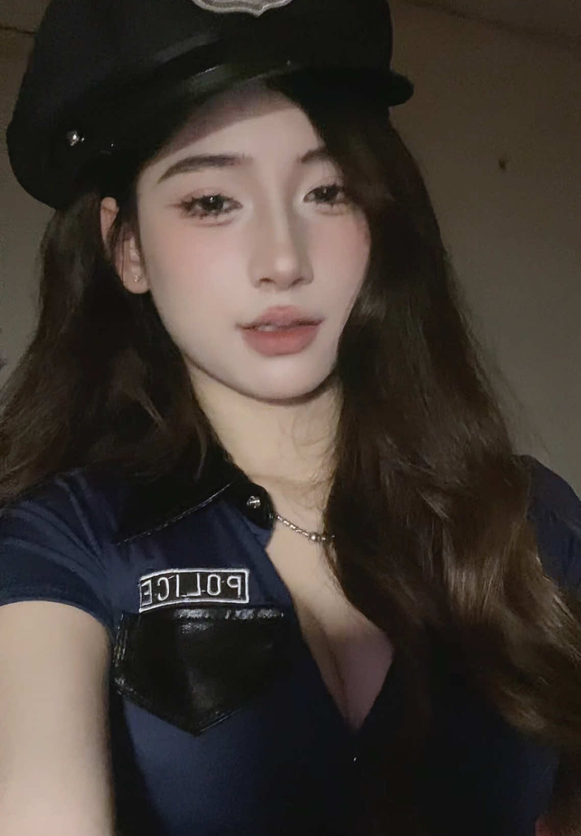 Cảnh sát bắt kẻ hư👮🏻‍♀️