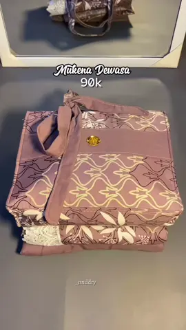 mukena dewasa motif bunga nyaman di pkek sehari-hari🛍️🤩 #mukenadewasa #mukenahcantik #mukenakekinian #foryoupage❤️❤️ #fyp 