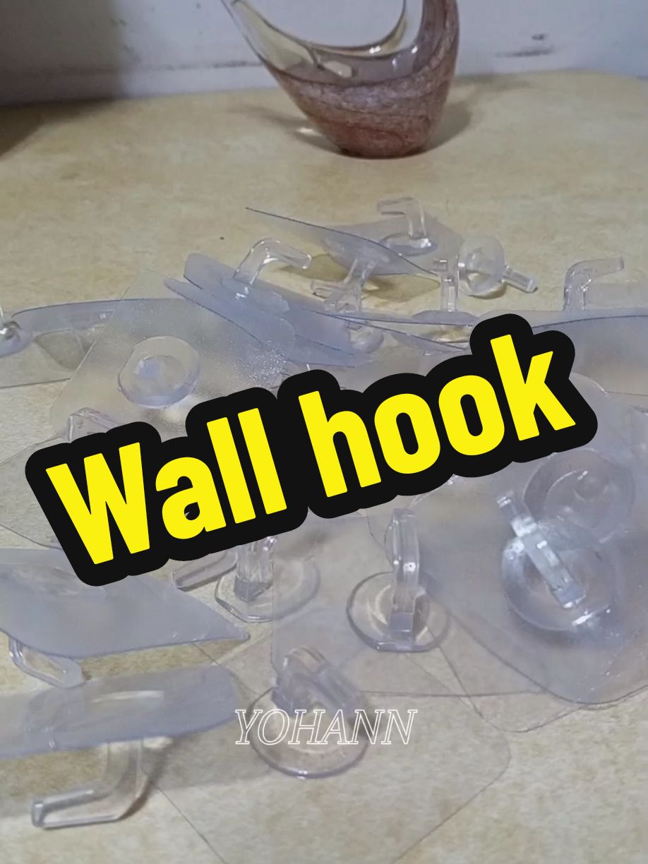 makapit na hook/sabitan ang kelangan mo eto na yung hinahanap mo.. kahit bag,frame etc .. keribels neto sa sobrang kapit ... at ang ganitong kulay ay applicable sa kahit anung kulay ng dingding o naka tiles pa yan kering keri.. #wallhook  #universalhook  #hook  #hookforwall  #transparenthook  #stronghook 