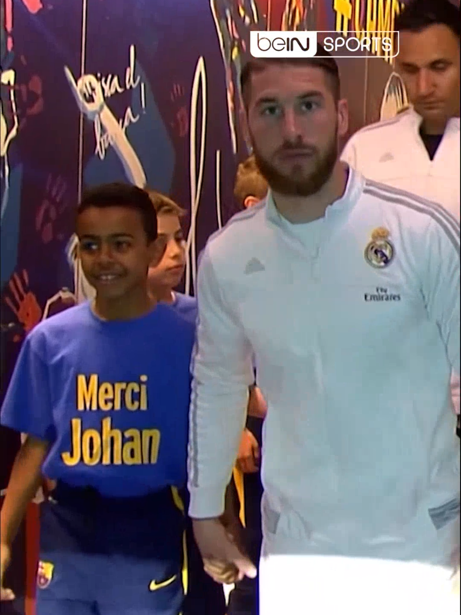 🤩 En 2016, LAMINE YAMAL accompagne SERGIO RAMOS lors du Clasico ! 🇪🇸 #clasico #lamineyamal #yamal #sergioramos #ramos #realmadrid #barca #fcbarcelona #action #sportstiktok #laliga