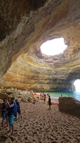#benagilcaves #portugal🇵🇹 #travel #foryoupage❤️❤️ #amazing #fyp #beautifuldestinations #vacation #fy 