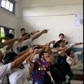 Siuuuuuuuuu trend 💐 ... #messi #neymar #ronaldo #cr7 #cristianoronaldo #goat🐐 #fypp #alightmotion 