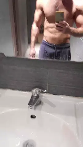 #hardwork #gym #crete #greece #fit #bodyfit #kissamos 