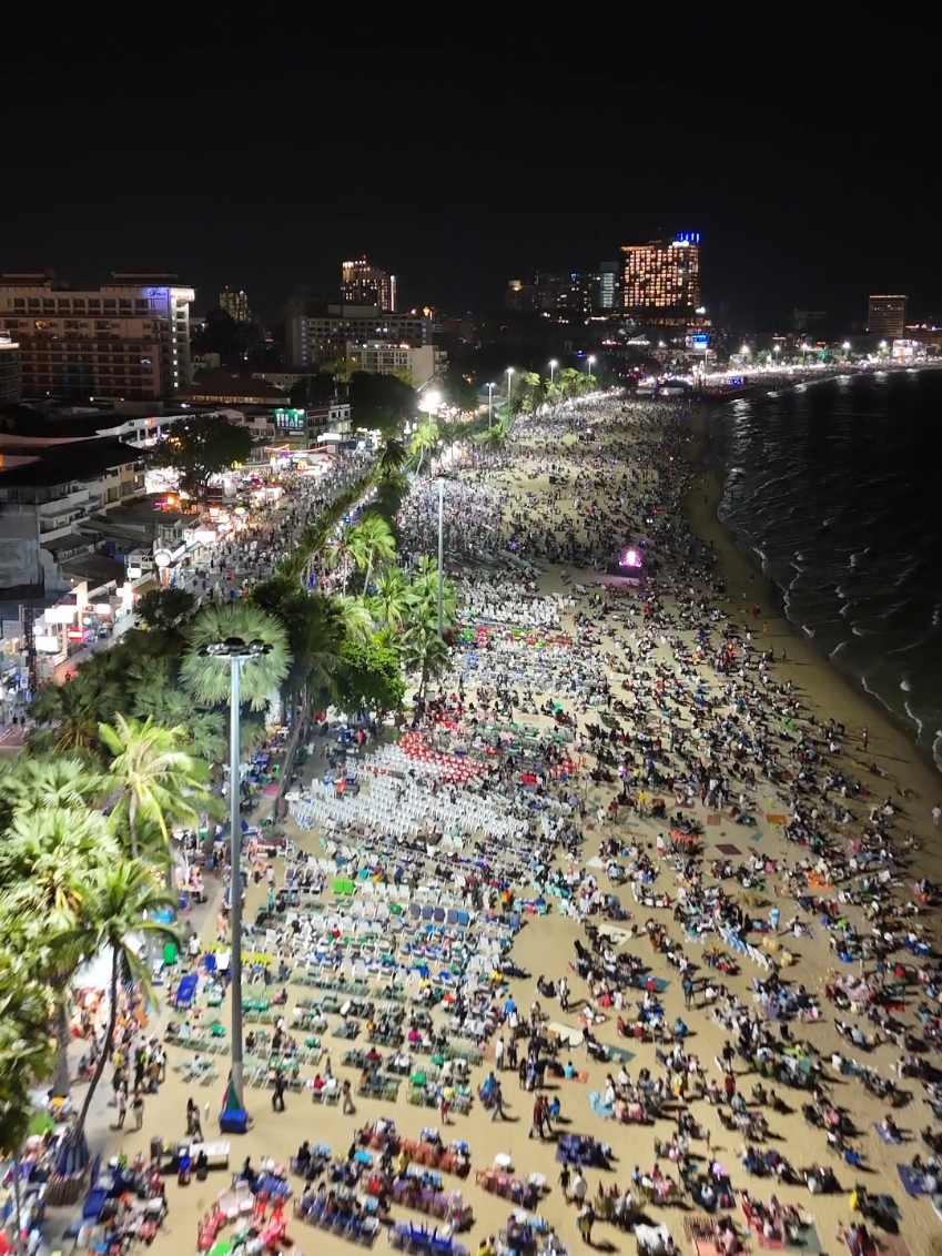 Pattaya International fireworks festival  #pattayafireworksfestival2024 #pattayafireworksfestival  #pattayacentral #pattayabeach #pattayagirls #pattayacity #pattaya #pattayaoftiktok #pattayasoi6 #pattayabeachroad #pattayacity #pattayasoi7 #soibuakhao #soibuakhaow  #pattayataxi #pattayaluxurytransfers #patayathailand #pattayawalkingsteet #walkingstreet #walkingstreetpattaya #thailand #thailand🇹🇭 #thailandtiktok 