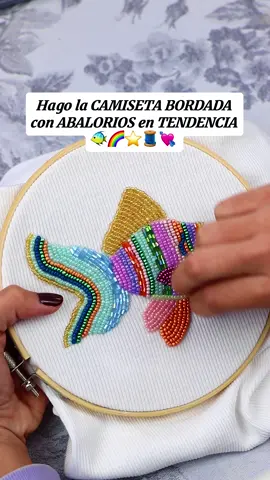 DIY en tendencia para CUSTOMIZAR las CAMISETAS aburridas que tenemos en el armario🐠💖 ig: albaselva #DIY #tutorial #trick #handmade #top #embroidery #beaded 