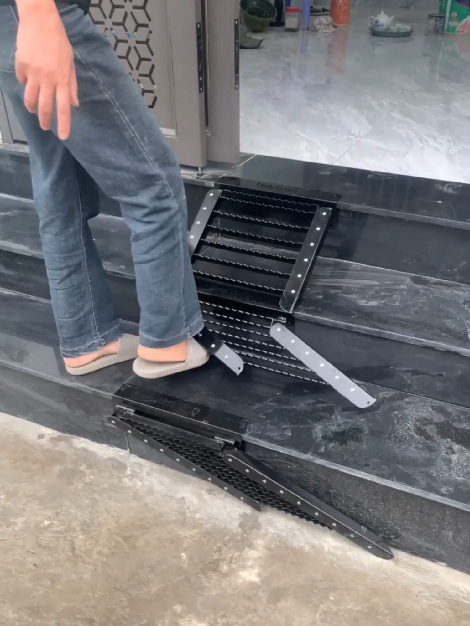 Cầu Xe Thông Minh Gấp Gọn.#cauxethongminh #caudatxemay #cauxegapgon #Cauxelennha #xuhuongtiktok2024