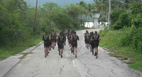 En la oscuridad, nosotros somos la luz. En el caos, somos la calma, COMANDOS DE MAR  🇻🇪⚓️ #comandosdemar #honor #fuerzasespeciales  #venezuela #armada #uope  #lealtad #compañerismo #aviacionnaval #briopem8 #cicomar #ceofanb #perseverancia #union #infanteriademarinabolivariana 