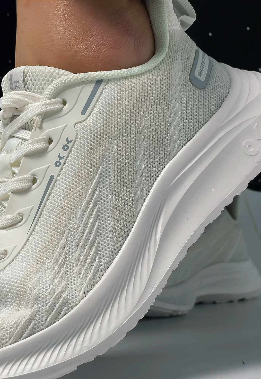 PERHATIAN WARGA INDONESIA‼️ Yuga Makie baru restock lho friends, jangan sampe kelewat lagi nih momennya🙌🏻 #sepatukanky #foryoupage #fypageシ   