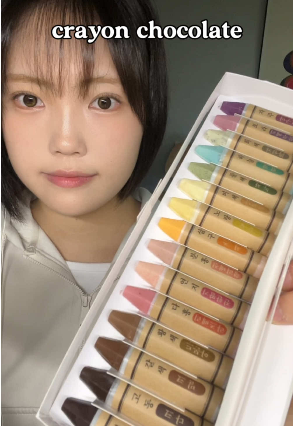 Eating 15 kinds of crayon chocolate 🍫🖍️💝 크레파스 초콜릿 #eatingshow #foodtiktok  #eatingasmr #desserttiktok  #chocolatebar #fyp #mukbang #colorchocolate 