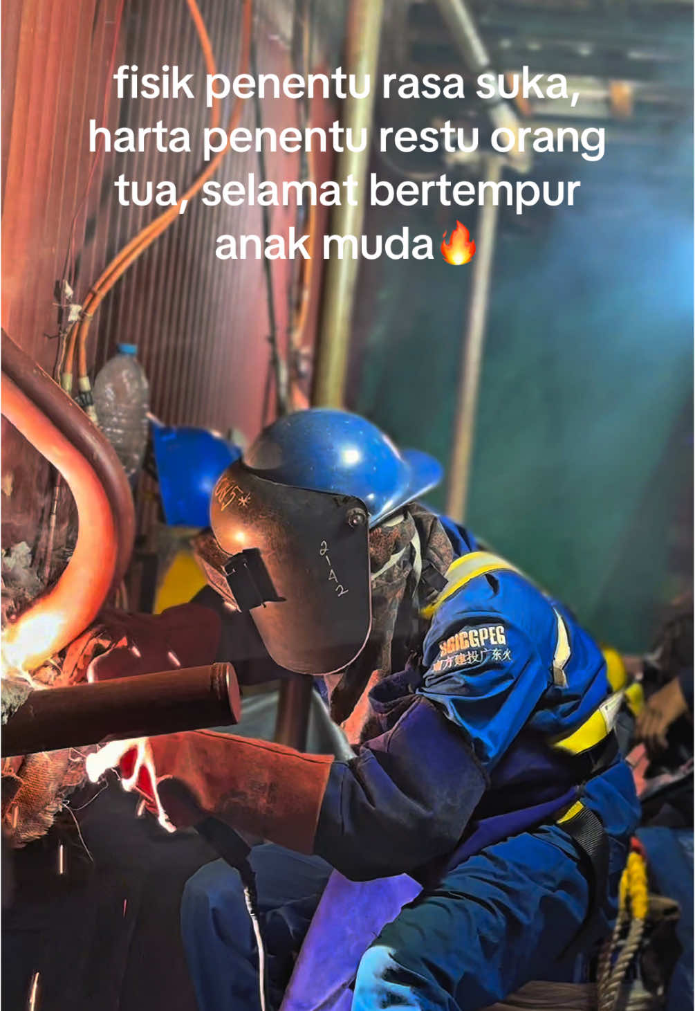bertempur layak nya laki laki #welderindonesia🇮🇩 #fypシ゚viral #welder #fyp #worklife #fy #fypp #weldernation #