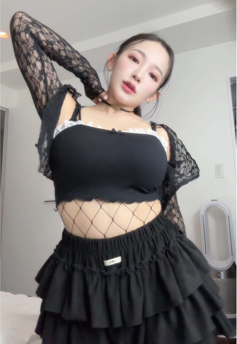 みんながあみタイツ好きと聞いて🖤　#aespa #whiplash 