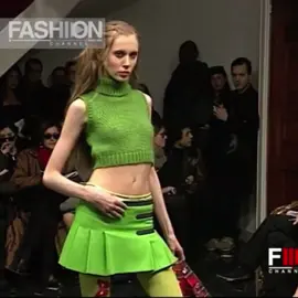 anytime I see this color I think of Charli XCX “BRAT” album😭😭 • #ColettePechekhonova 🇷🇺 for #DG F/W 1999 • #sweetlilyponds 