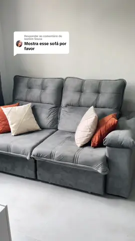 Respondendo a @Iasmim Sousa nosso sofázinho 🥹  #sofá #reforma #casanova #enxoval #almofada #estofado #magalu #moveis #apartamento 