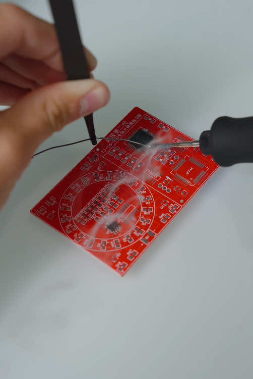 Do I solder? No. Did I watch the whole thing and think about I need this? Yes!!! #FanttikStyle #Fanttik #soldering #solderingiron #tiktokshopcybermonday #tiktokshopblackfriday #gift #christmas 