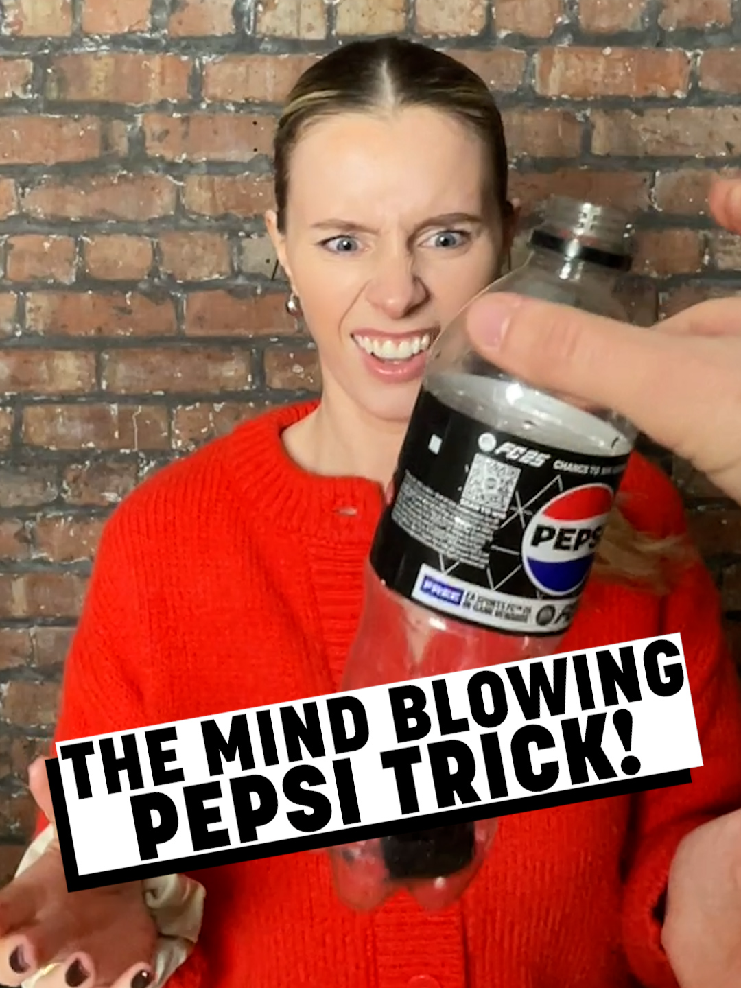 Can you figure it out?😂#magician #easytrick #magictrick