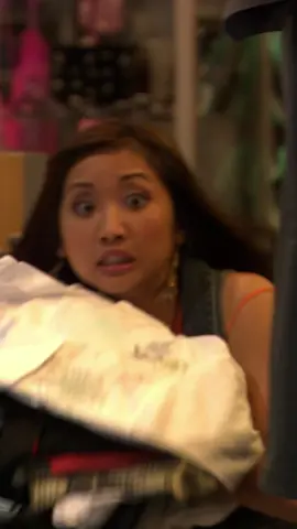 Only true warriors take on the mall on Black Friday 💪 . . . 🎥: Wendy Wu: Homecoming Warrior