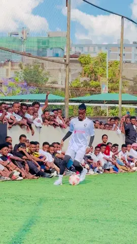 Geat KeeNa🫡🫶🏻🤎@Goat Geesey🐐🇸🇴 