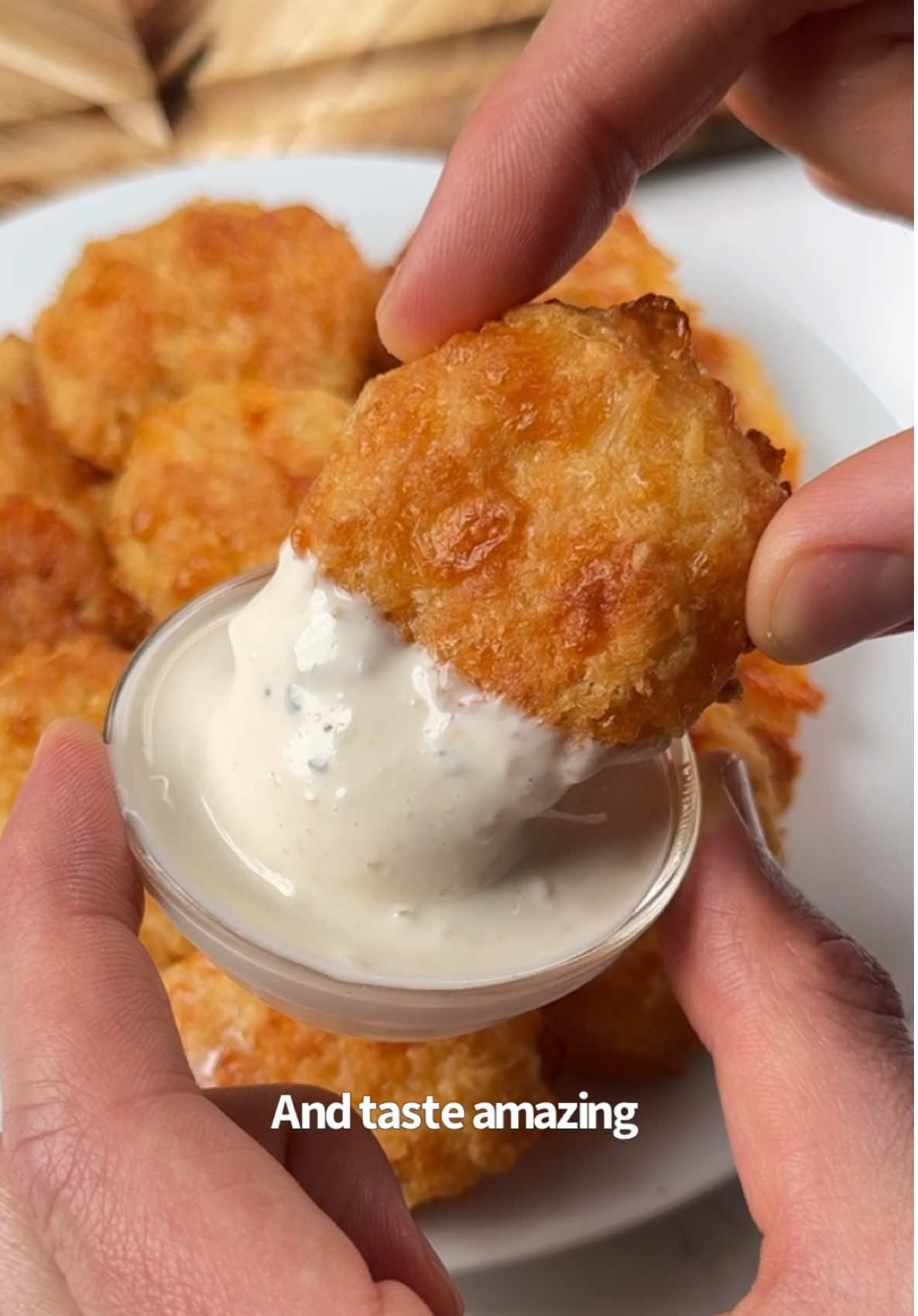 Crispy Turkey Nuggets 😋🔥🦃 What you need:  1 cup leftover turkey breast, chopped finely 1 cup shredded cheddar 1 large egg Seasonings of choice How to make them:  1. Mix all ingredients & shape into 15-20 nuggets.  2. Bake @ 400F for 20 mins, take them out, let cool & enjoy! 