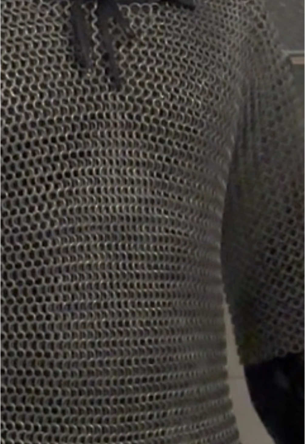 Hope this helps! . . . #knight #knightcore #armor #advice #helpful #armorcare #cleaning #knightposting #chainmail #satire 