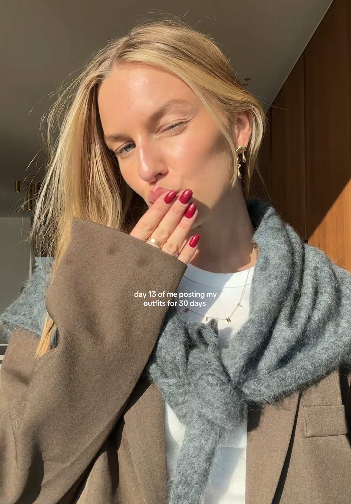 this cos scarf 👌🏽 #day13 #outfitideas 