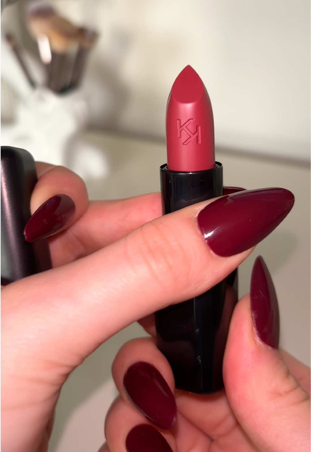 Kiko smart fusion lipstick💄 are you ready for some lip combo ideas?😍 @KIKO Milano  #kikomilano #blackfriday #lipstick #lipcombo #makeup #beauty #girl #fyp #foryoupage❤️❤️ #fypageシ #viral_video #tik_tok #tiktokviral #makeupinspo #inspired #inspiration #explore #foryour 