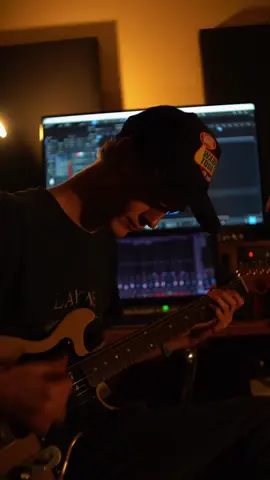 gone  #fyp #poppunk #recordingstudio #guitar #riff #guitartone #breakdown #tone #shoegaze #grunge #uaudio #stltones #quadcortex #neuraldsp #midwestemo #emo #shoegazemusic 