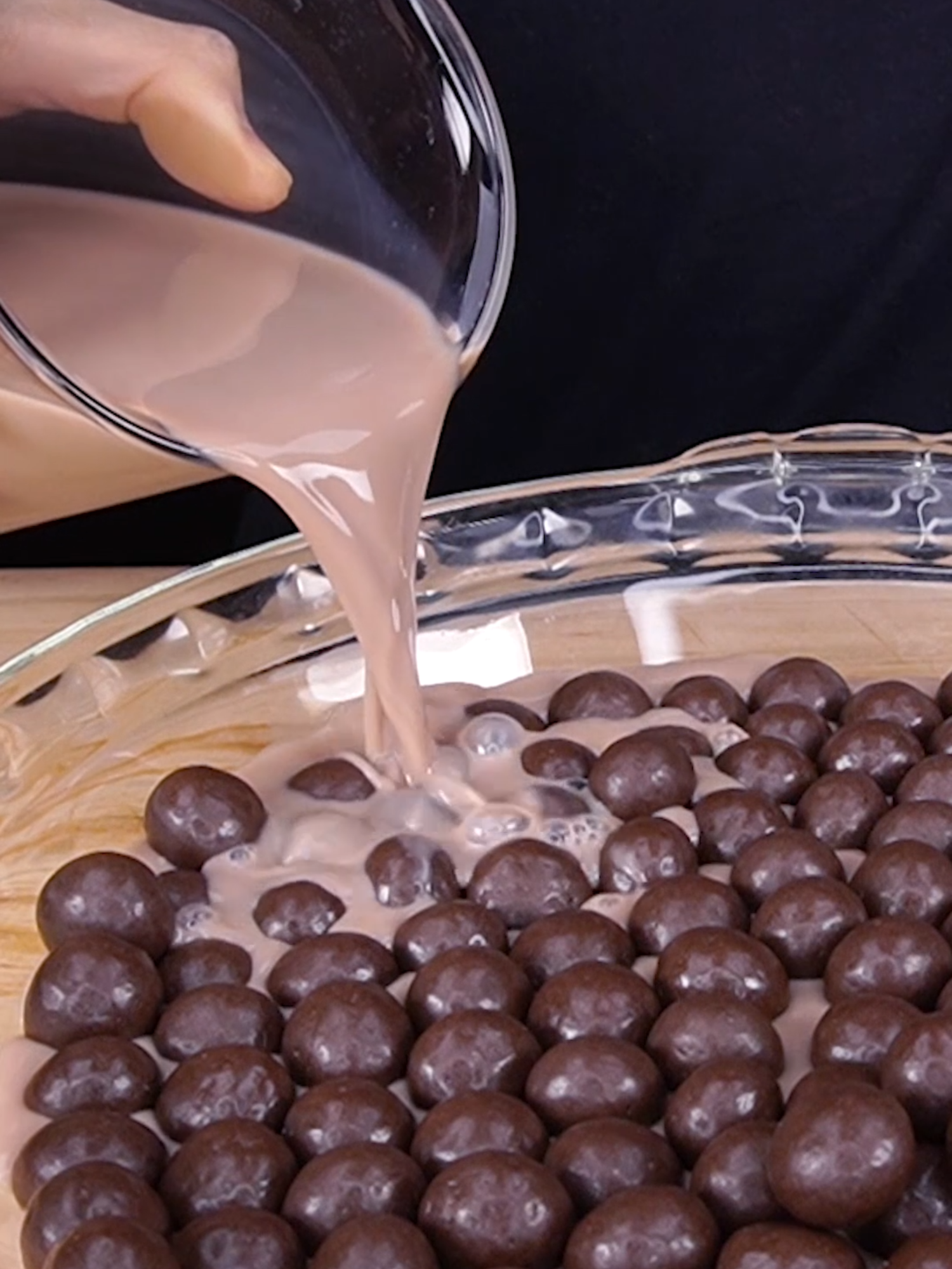 Full Video YouTube Jimmy ASMR, Jimmy Eats #eating #asmr #fyp #chocolate #icecream #nutella #咀嚼音 #モッパン #チョコレート #アイスクリーム