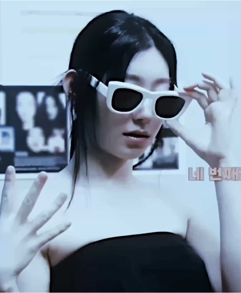 iconic black hair charyeong has returned but we will miss blonde n purple chaeryeong 😔 | #chaeryeong #chaeryeongitzy #chaeryeongedit #edit #itzy #itzyedit #kpop #kpopedit #fyp #foryoupage #foryou #yuzvuha  @ℐ @𝐬𝐞𝐫𝐞 @𝓯𝓻𝓮𝓪𝓴𝔂ari @jae | ni-ki vers @nr @roxa @HIIRO @B1CSᖭི༏ᖫྀ @princess @R @𝒸𝒶𝓏.☘︎ ݁˖ 🐼⁷ | xɢᴄʜᴇʟʟᴀ @yeeunsc @keana @m @lia¹²⁷ ✿ 