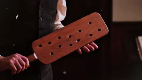 Have you ever tried this one? My first charlie dalton edit :D #deadpoetsociety #deadpoetsocietyedit #charliedalton #charliedaltonedit #galehansen #robertseanleonard #ethanhawke #robinwilliams #sabrinacarpenter #juno 