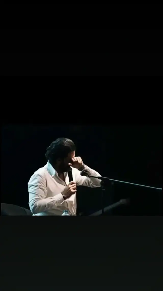 مسحت بكأك وبكتني 💔🥀#amrHassn #amrHassn #amrHassn #في #ساقيه #الصاوي #الدرويش #الدراويش #يوستفانو👑 #amrhassan_official11 #حالات_واتس #تصميم_فيديوهات🎶🎤🎬 #foruyou #fyp 