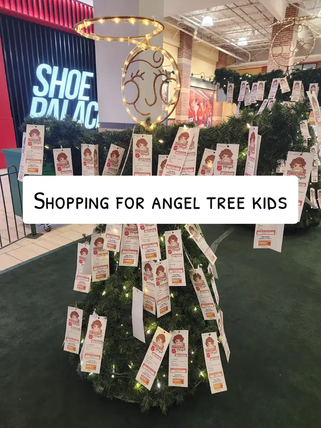 how'd we do? 🎄❤️  #holidays #angeltreeshopping #gifts #shopping #salvationarmy #christmas 