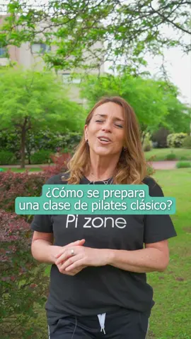Planificar una clase de pilates clásico requiere técnica, fluidez y mucho conocimiento. Hoy Laura te explica parte por parte la estructura de una buena clase y que tener en cuenta a la hora de planificarla 🗒️✍🏻 ¿Cuáles son las dinámicas que te gusta aplicar en tus rutinas de Pilates para tus alumnos? Te leemos en comentarios 👇🏻🤓 #pilatesclasico #pilateszone #pilatesargentina #pizone #pilatesinstructor #clasesdepilates #profedepilates