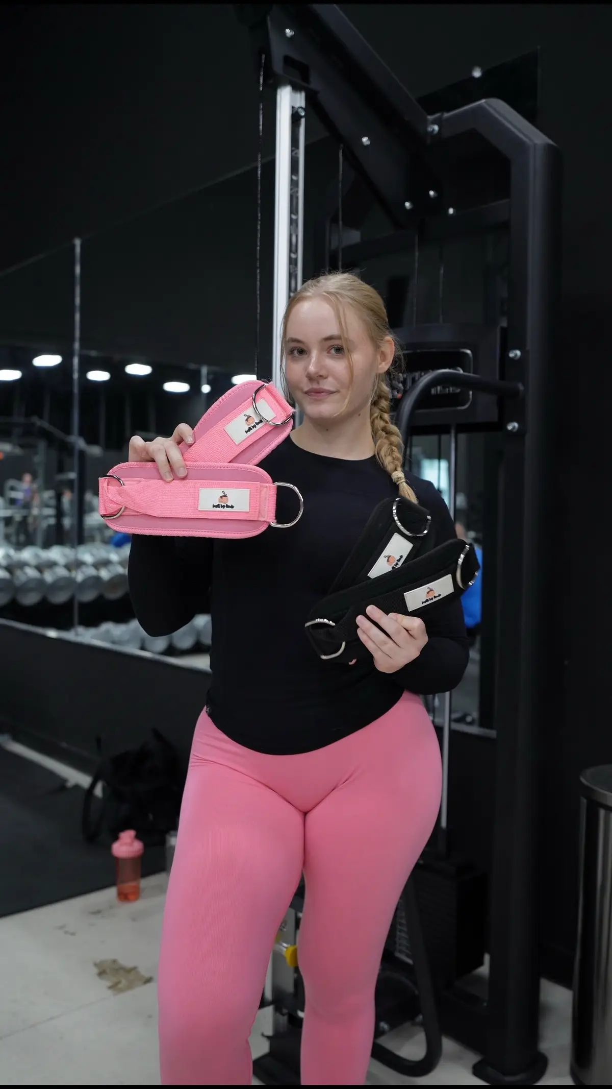 my ankle straps & bands are still on sale! dc LOCK IN to save 🤍 #builtbylinds #gymgains #builtnotbought #gymbuilt #glutegrowth #gymgirlys #womeninfitness #anklestraps 