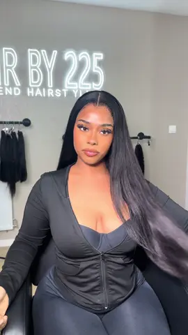 Pour vos poses de star @Hair_by225 🎀 @shein.wig  #SHEINblackfriday #SHEINbogofree #SHEIN111 #SHEINwigs #SHEINforAll#publicité