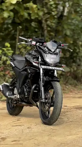 හිත ඔබට ලං වෙලා🥹🖤🫶🏻#senuth_v2 #luvii #fz #yamaha #duke #ktm #modified #yamahafz #dominar #rider #bike #lover #bikelife #biker #bikersofinstagram #photography #cinematic #Love #fypシ゚ #2024 #veiws #foryoupage #viralvideo #srilankan_tik_tok🇱🇰 