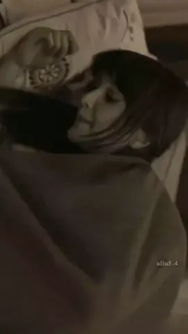 # يمه البرد جتال #شعر#حب#غزل #اشعار_حزن_شوق_عتاب_حب #fyp #youtube #يوتيوبرز_العرب 